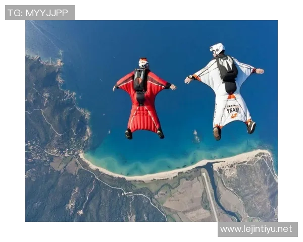 武汉极限运动队在运动世界攀岩锦标赛中的团队协作表现分析与点评 武汉极限运动队在运动世界攀岩锦标赛中的团队协作表现分析与点评