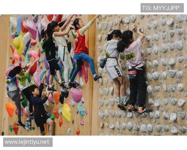 武汉攀岩队引领最新攀岩技术前沿十强榜单解析实时数据