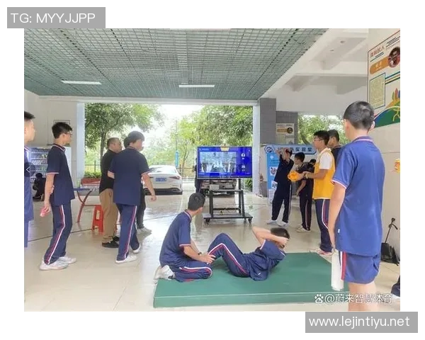 运动数据科学足球训练新视野提升个人能力的有效方法与技巧探讨 运动数据科学足球训练新视野提升个人能力的有效方法与技巧探讨