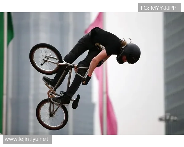 实时新闻上海极限运动队战术深度对比与分析探讨 实时新闻上海极限运动队战术深度对比与分析探讨