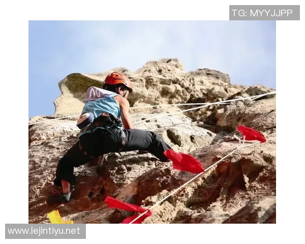 实时新闻南京攀岩队技术探讨与训练经验分享攀岩运动的未来发展之路 实时新闻南京攀岩队技术探讨与训练经验分享攀岩运动的未来发展之路